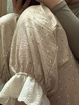 Tieuvi 18 online show from November 25, 2025, 12:38 pm