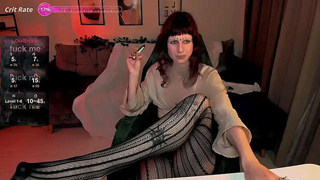 effie mirelll online show from November 4, 2025, 3:33 pm