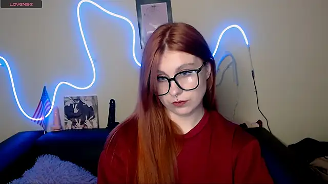 Snapshot of NaughtySandy11 chatting on October 7, 2025, 11:07 am NaughtySandy11 online show from October 7, 2025, 11:07 am