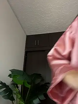 NaughtyNinnaXXX online show from February 9, 2026, 7:40 pm