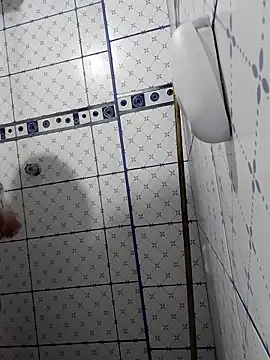 Exotic19cm online show from November 12, 2025, 11:03 pm