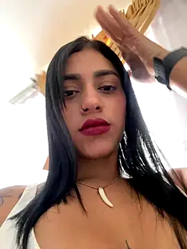 AlannaEvons online show from September 13, 2025, 10:09 pm