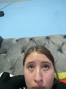 mia skys online show from February 28, 2026, 4:13 am