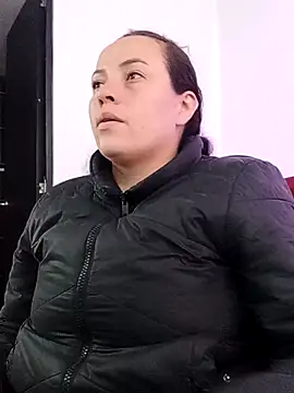 Snapshot of _honey12 chatting on September 11, 2025, 1:00 pm honey12 online show from September 11, 2025, 1:00 pm