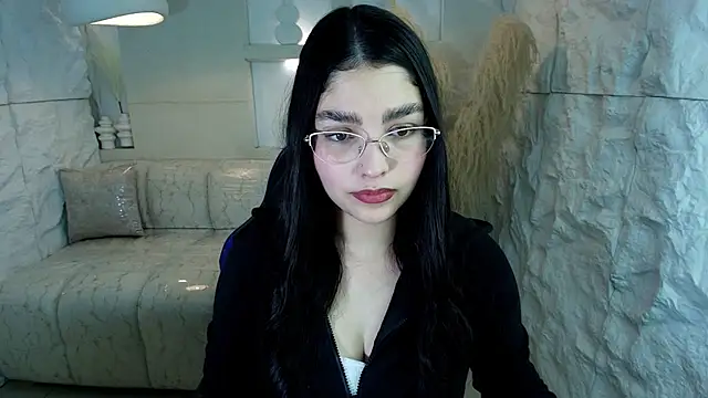Snapshot of luna__r chatting on September 23, 2025, 7:39 pm luna  r online show from September 23, 2025, 7:39 pm