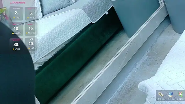 Ashley Evans22 online show from March 17, 2026, 8:12 pm