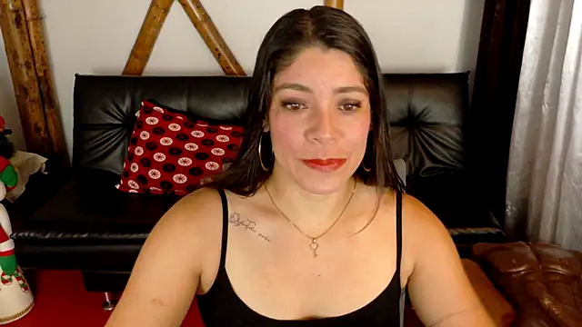 sofiia diaz0805 online show from December 16, 2025, 7:52 pm