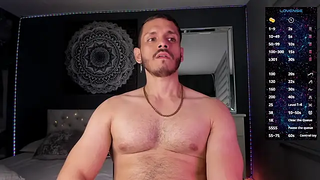 TianZilac online show from November 3, 2025, 9:38 pm