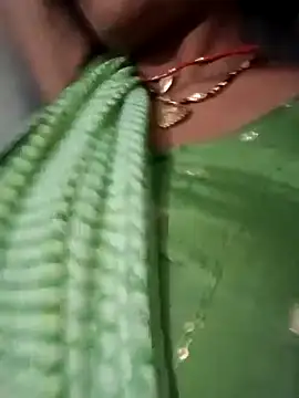 Snapshot of Radha8080 chatting on September 8, 2025, 5:01 pm Radha8080 online show from September 8, 2025, 5:01 pm