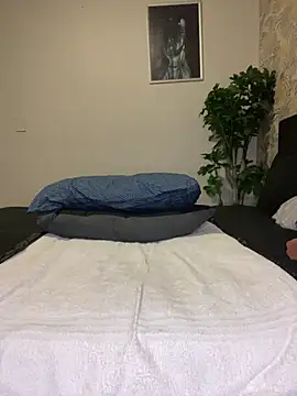 fatpussydallx online show from June 5, 2026, 3:46 am