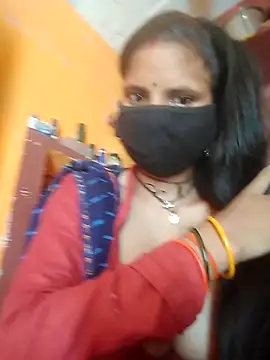 Snapshot of Jyoti_chauhan chatting on September 22, 2025, 6:04 am Jyoti chauhan online show from September 22, 2025, 6:04 am