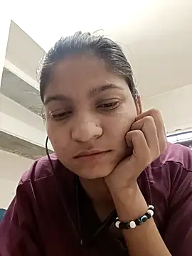 Hotty-sofiya online show from October 17, 2025, 4:04 am