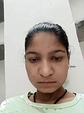 Hotty-sofiya online show from October 27, 2025, 1:04 pm