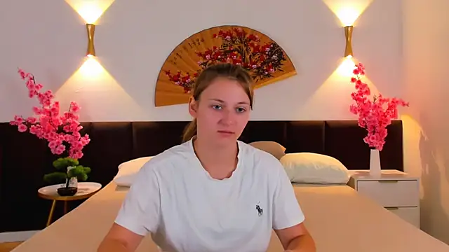 Snapshot of KimberlyPierceLove chatting on September 22, 2025, 3:03 pm KimberlyPierceLove online show from September 22, 2025, 3:03 pm