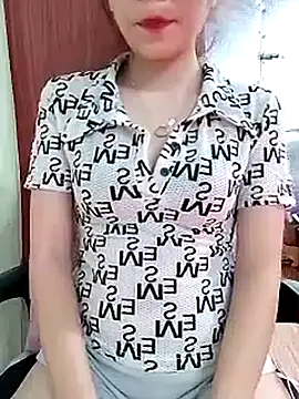 MyMy08 online show from November 27, 2025, 3:03 pm