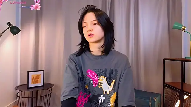 Snapshot of PamilaGrassle chatting on September 11, 2025, 4:12 am PamilaGrassle online show from September 11, 2025, 4:12 am