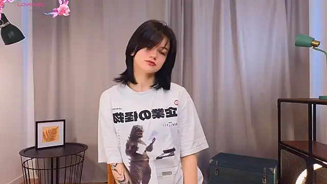 Snapshot of PamilaGrassle chatting on September 27, 2025, 4:06 am PamilaGrassle online show from September 27, 2025, 4:06 am