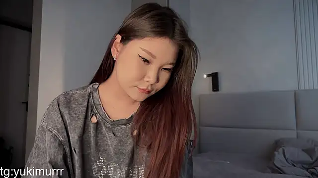 iamyuki online show from February 13, 2026, 5:03 am