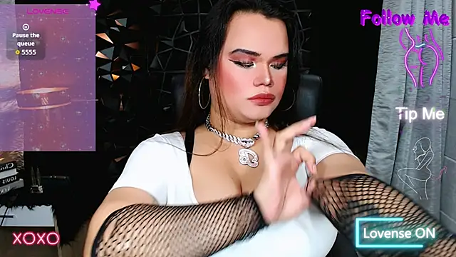 xHugeHarleySelfsuckerx online show from October 13, 2025, 12:54 am