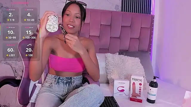 Mia Duarte1 online show from September 24, 2025, 8:12 pm