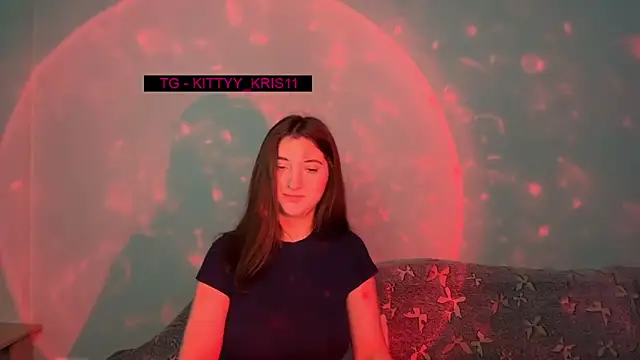 kitty kristy1 online show from December 1, 2025, 10:37 pm