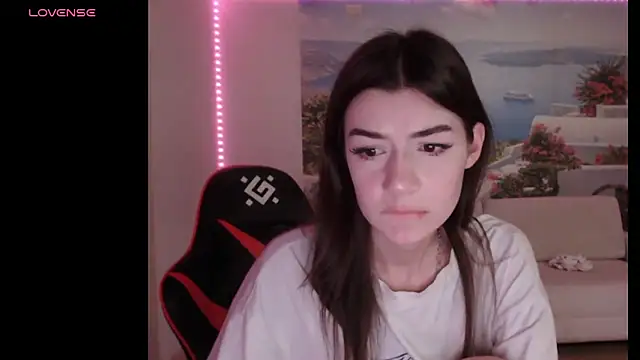 Snapshot of shadowraze228 chatting on November 8, 2025, 6:18 pm shadowraze228 online show from November 8, 2025, 6:18 pm