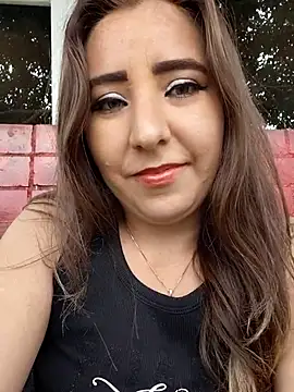 isabella lovem online show from June 6, 2026, 10:47 pm