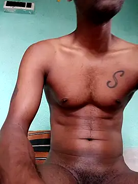 Snapshot of ShinuRoy chatting on October 2, 2025, 2:07 am ShinuRoy online show from October 2, 2025, 2:07 am