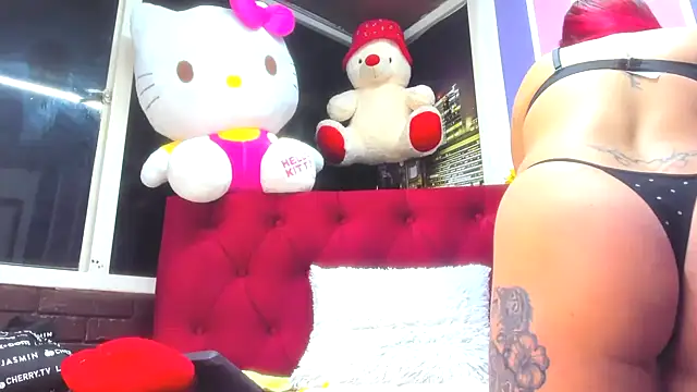 teilor dreamse online show from November 26, 2025, 3:40 am