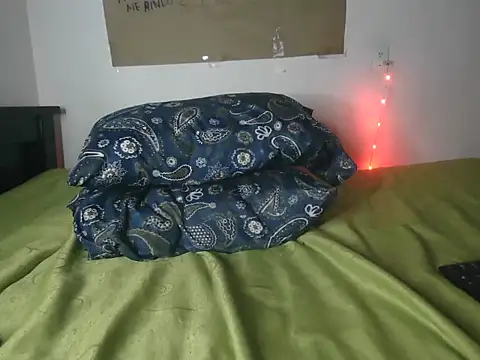 LiamMason online show from October 28, 2025, 2:59 am