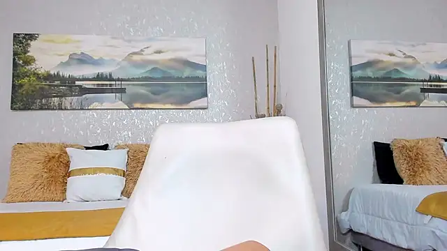 Tyler durten online show from November 11, 2025, 3:06 am