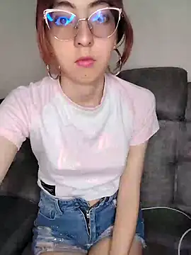 AnnieSparkle online show from September 12, 2025, 12:11 am