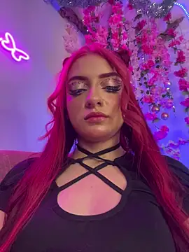 LucyGray online show from December 1, 2025, 4:28 am