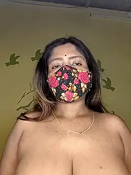 Love143A online show from February 12, 2026, 4:29 am