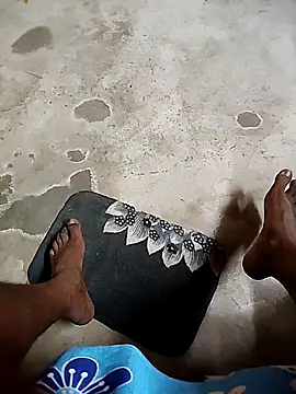 Love143A online show from April 16, 2026, 5:03 pm