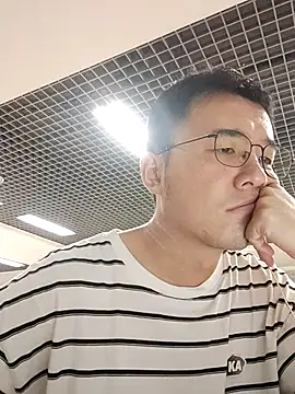 Snapshot of nnnnnan9527 chatting on September 10, 2025, 2:22 am nnnnnan9527 online show from September 10, 2025, 2:22 am