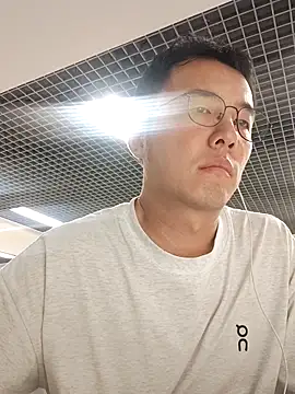 Snapshot of nnnnnan9527 chatting on September 17, 2025, 7:10 am nnnnnan9527 online show from September 17, 2025, 7:10 am