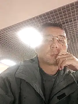 Snapshot of nnnnnan9527 chatting on October 9, 2025, 2:31 am nnnnnan9527 online show from October 9, 2025, 2:31 am