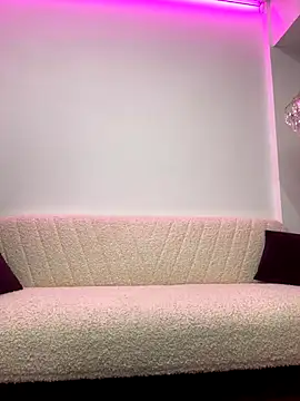 Angel  Vibe online show from December 13, 2025, 8:14 pm