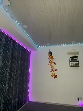 Alejandro BigCock22 online show from September 18, 2025, 1:40 am