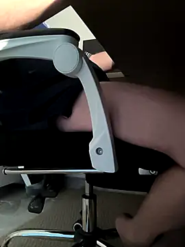 Snapshot of sam44x13 chatting on September 20, 2025, 5:41 am sam44x13 online show from September 20, 2025, 5:41 am