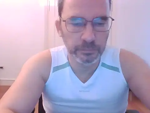Snapshot of stallionrider88 chatting on November 1, 2025, 2:19 pm stallionrider88 online show from November 1, 2025, 2:19 pm