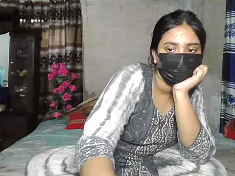 Snapshot of mou002@xh chatting on October 12, 2025, 4:44 am mou002xh online show from October 12, 2025, 4:44 am