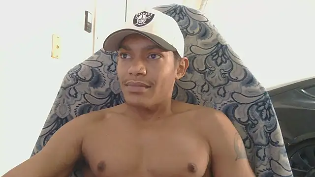 Gmajor online show from February 5, 2026, 8:35 pm