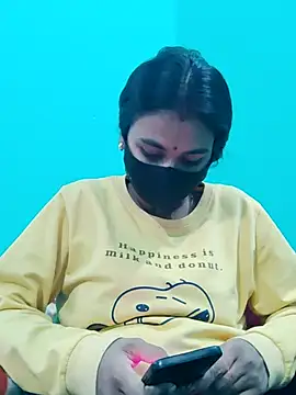 DivyaBhabhi69xh online show from December 20, 2025, 9:27 am