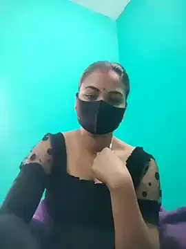 DivyaBhabhi69xh online show from February 11, 2026, 4:17 am