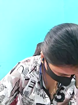 Snapshot of DivyaBhabhi69@xh chatting on May 7, 2026, 6:41 am DivyaBhabhi69xh online show from May 7, 2026, 6:41 am