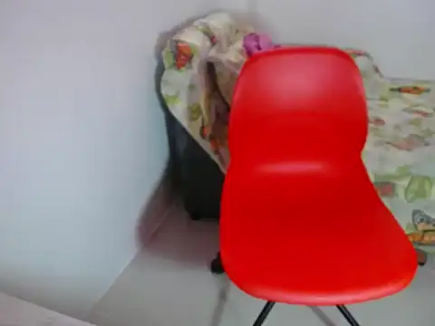 Melody Khang online show from September 23, 2025, 12:41 pm