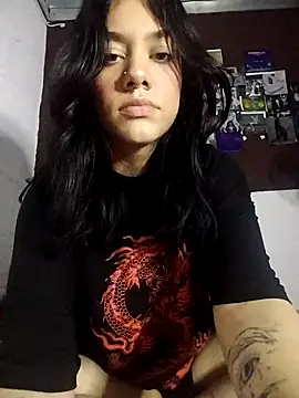 Snapshot of emmii_cute chatting on October 15, 2025, 11:16 pm emmii cute online show from October 15, 2025, 11:16 pm