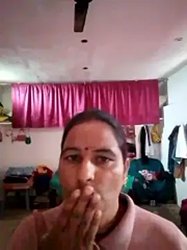 Suhani hot12 online show from December 22, 2025, 4:42 am